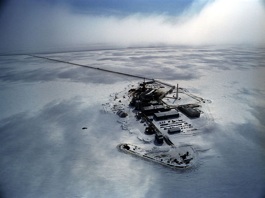 PRUDOE BAY, ALASKA - UNDATED:  This photo provided by BP shows the company's Prudoe Bay oil field facility in in Prudoe Bay, Alaska. BP announced August 6, 2006  that it had begun shutting down 400,000 barrels of daily oil production at Prudhoe Bay due to a leak caused by corrosion that will force them to replace 16 miles of pipeline at the facility.  (Photo by BP via Getty Images)